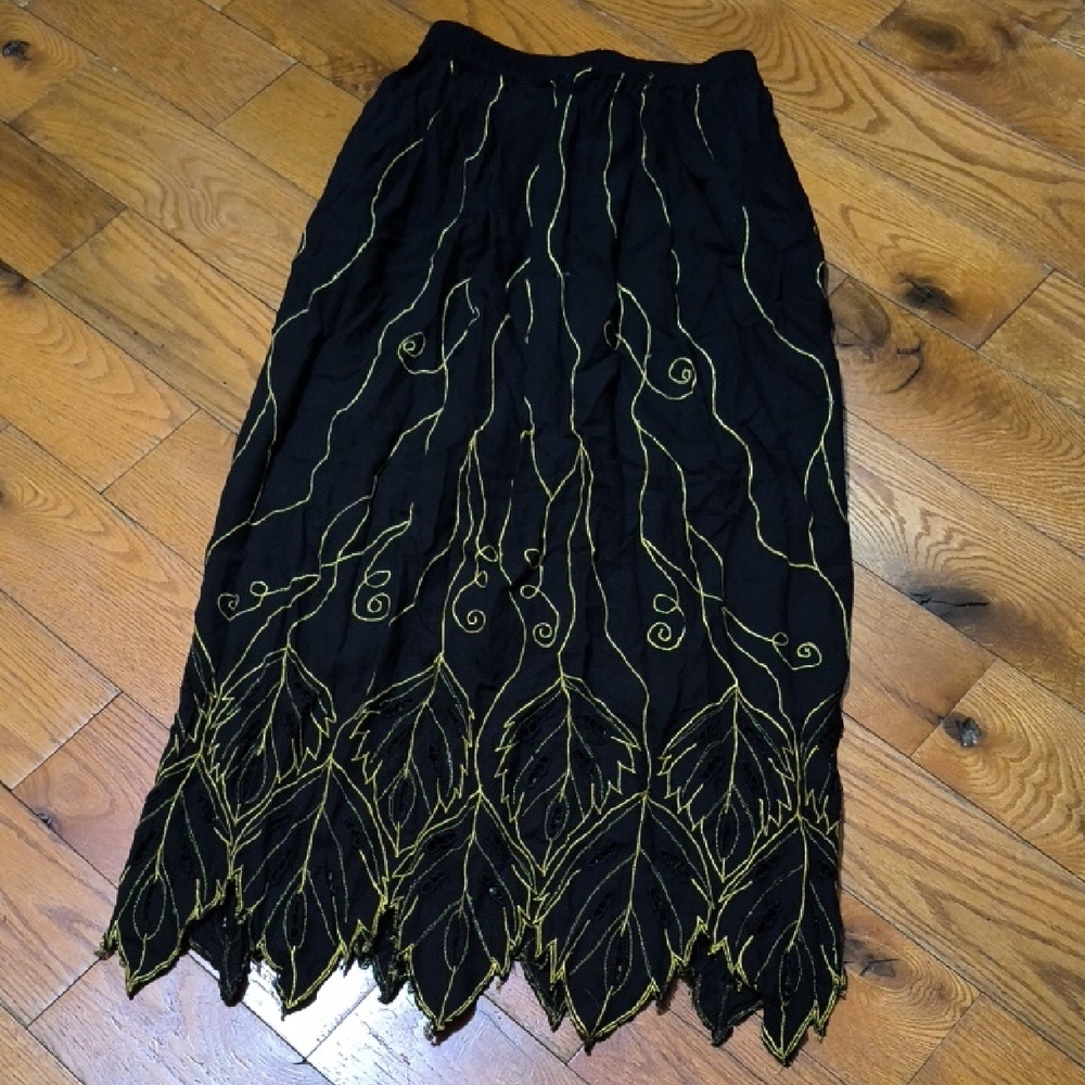 🧚♀️Whimsigoth Fairycore Black + Gold Skirt